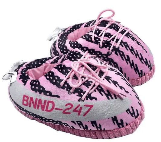 Pink Yeezy Style Plush House Shoes – Cozy Lightweight Slippers