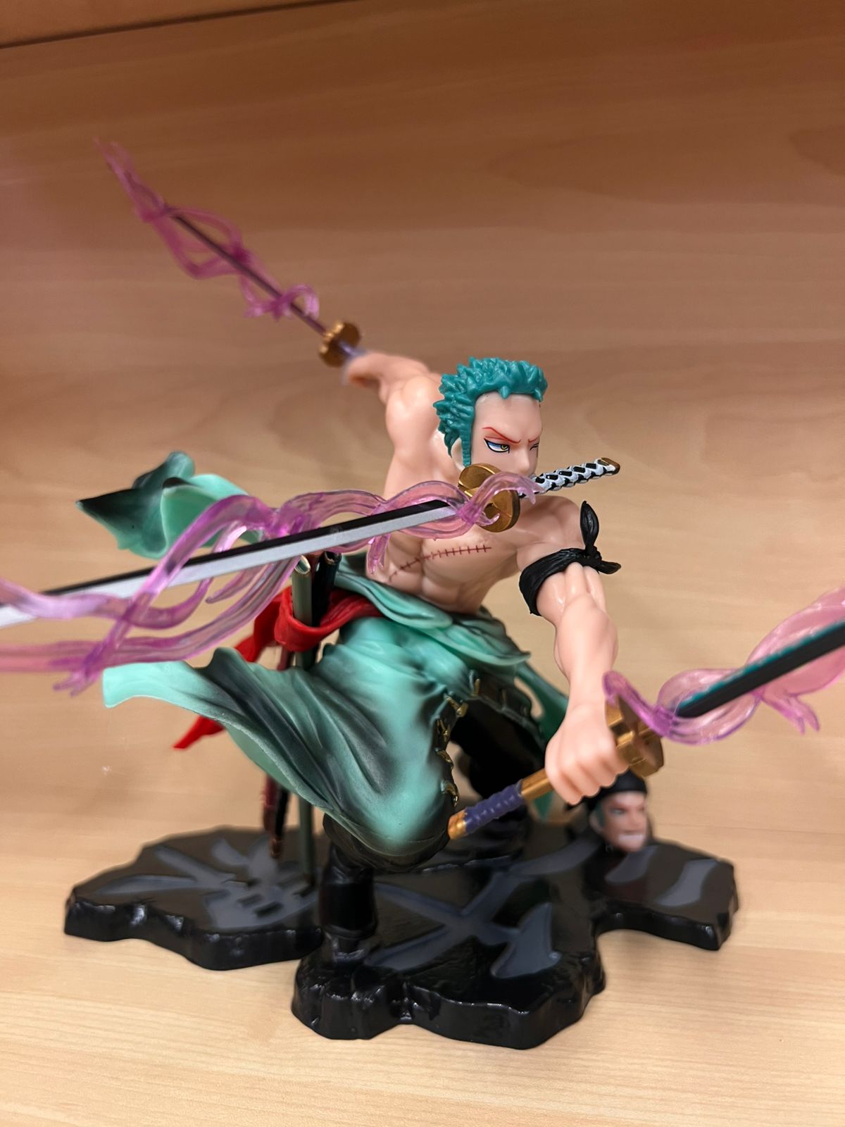 Roronoa Zoro Three-Sword Style Figure – Battle FX Edition